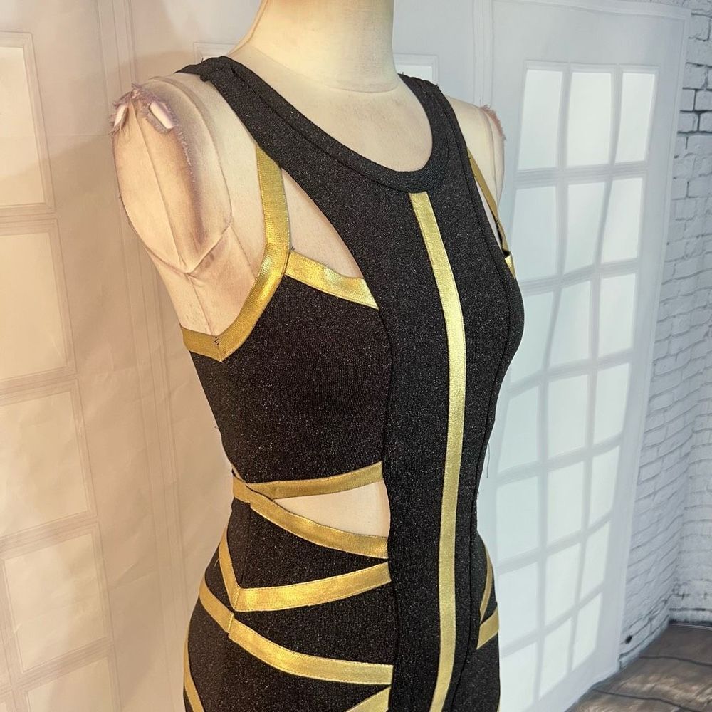 Bebe Addiction Cut Out Gold Metallic Bandage Bodycon Black Mini Dress Size S - Picture 2 of 10